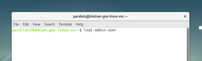 Команда lxqt-admin-user, введенная в терминал дистрибутива Debian